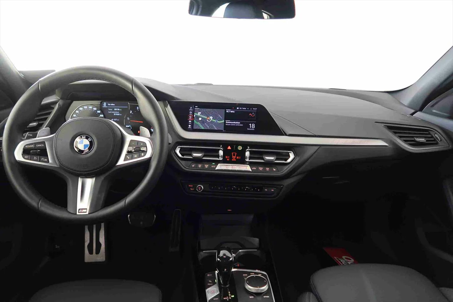 BMW 120i M Sport Steptronic  Image 5