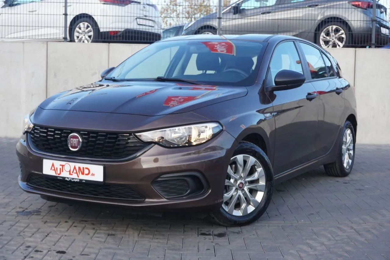 Fiat Tipo Hatchback 1.4 16V Navi...  Image 1