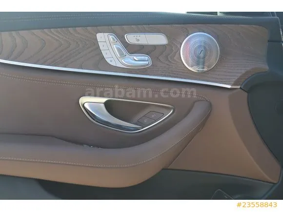 Mercedes - Benz E 180 Exclusive Image 5