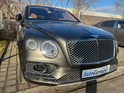 Bentley Bentayga 4.0 V8 Design 4WD 549PS Individual 